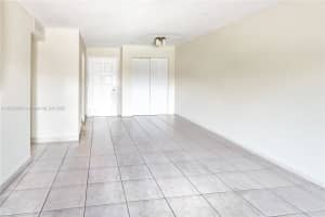1755 W 60th St D206 Hialeah, FL 33012 - MLS#A11832450