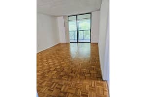 14201 N Kendall Dr 412d, Miami