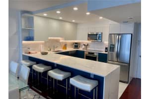 5701 Collins Ave APT 805, Miami Beach, FL 33140, - MLS#A11832485