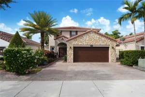 9932 NW 10th St, Miami, FL 33172, Sold 08/21/25