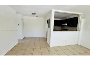 2121 NE 168th St APT 10, North Miami Beach, FL 33162, - MLS#A11832528
