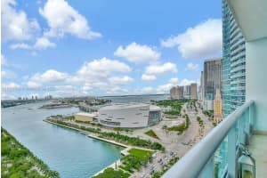900 Biscayne Bay, 900 Biscayne Blvd APT 2507, Miami, FL 33132, - MLS#A11832539
