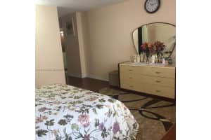 1865 S Ocean Dr 5h, Hallandale Beach