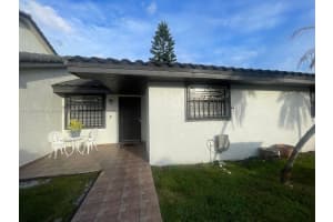 12057 SW 10th St 202, Miami, FL 33184 - MLS#A11832564