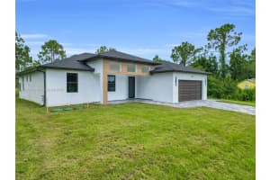1018 Calvin Ave, Lehigh Acres, FL 33972, - MLS#A11832576