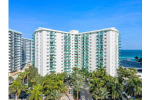 3801 S Ocean Dr APT 8X, Hollywood, FL 33019, - MLS#A11832622