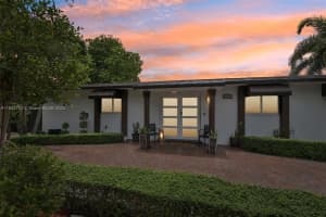 2550 Sw 68th Ave Miami, FL 33155 - MLS#A11832702