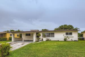 15610 Nw 2nd Ct, Miami