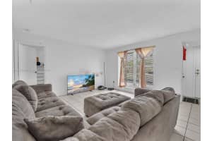 8363 Nw 26th Pl Sunrise, FL 33322 - MLS#A11832788