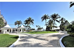5161 Collins Ave APT 703, Miami Beach, FL 33140, Sold 08/21/25
