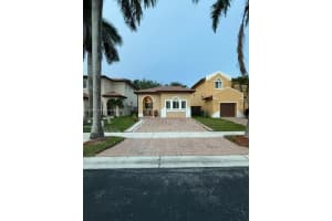 2605 NE 41st Cir, Homestead, FL 33033, - MLS#A11832902