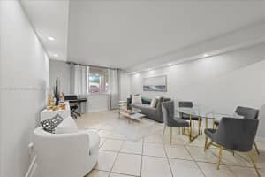 540 Brickell Key Dr 412, Miami