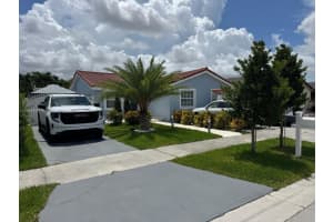 1521 Sw 138th Ave, Miami