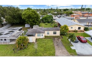 519 NW 60th Way, Hollywood, FL 33024, - MLS#A11832977