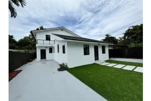 972 Sw 44th Ave, Miami