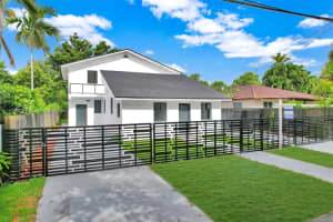 972 SW 44th Ave, Miami, FL 33134, - MLS#A11832980
