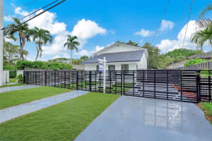 972 SW 44th Ave, Miami, FL 33134, - MLS#A11832980