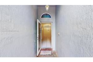 2075 SE 15th St, Homestead, FL 33035, Sold 10/03/25