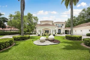 7245 Sw 104th St, Pinecrest