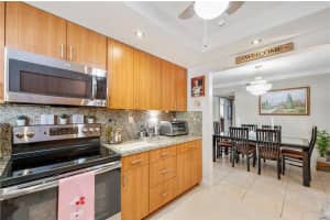 11960 Ne 19th Dr 17 North Miami, FL 33181 - MLS#A11833139