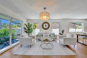 1242 Hollywood Blvd, Hollywood, FL 33019, - MLS#A11833142