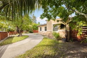 6401 SW 63rd Ct, South Miami, FL 33143, - MLS#A11833143
