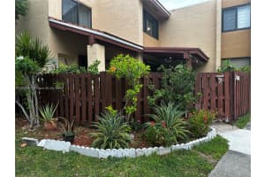 311 W Park Dr Apt 101-13, Miami, FL 33172, Sold 09/22/25
