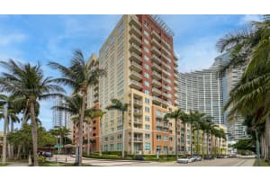 2000 N Bayshore Dr APT 203, Miami, FL 33137, Sold 07/30/25