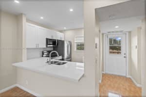 3405 NW 48th Ave APT 610, Lauderdale Lakes, FL 33319, - MLS#A11833188