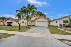 2444 Raleigh St, Hollywood