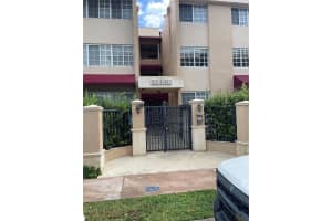 300 Madeira Ave 204, Coral Gables, FL 33134 - MLS#A11833389