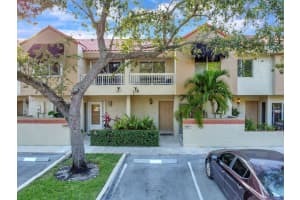 7887 Nw 7th Ct 405-3, Plantation