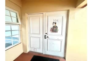 2841 NE 33rd Ct APT 104, Fort Lauderdale, FL 33306, - MLS#A11833444