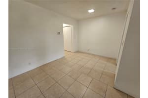 2325 Taylor St #4, Hollywood, FL 33020, - MLS#A11833450