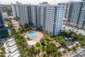 3001 S Ocean Dr APT 717, Hollywood, FL 33019, - MLS#A11833629