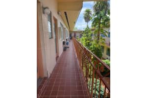 1050 Pennsylvania Ave APT 24, Miami Beach, FL 33139, Sold 07/30/25