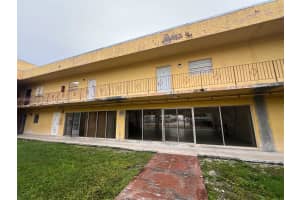 1555 W 44th Pl APT 103, Hialeah, FL 33012, - MLS#A11833649