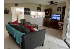 13055 SW 15th Ct APT 111S, Pembroke Pines, FL 33027, - MLS#A11833698