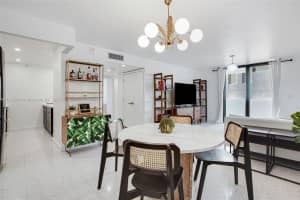 1621 Collins Ave APT 504C, Miami Beach, FL 33139, - MLS#A11833743