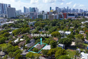138 Nw 34th St, Miami