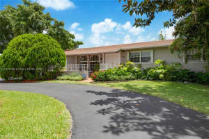 4235 SW 97th Ave, Miami, FL 33165, - MLS#A11833756