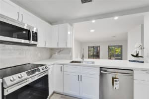 856 NW 47th St #856, Pompano Beach, FL 33064, Sold 08/18/25