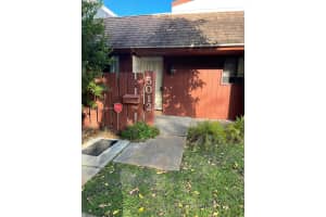 5012 Sw 40 Av 5012, Fort Lauderdale
