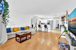 2715 Ne 49th St 102, Fort Lauderdale