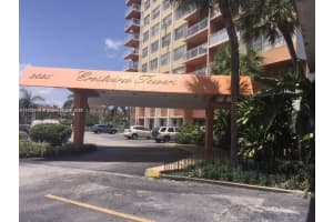 2025 Ne 164th St 516, North Miami Beach