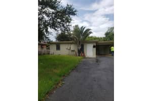 894 SW 9th Ct, Pompano Beach, FL 33060, - MLS#A11833909