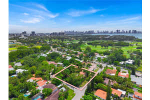 2880 Fairgreen Dr, Miami Beach