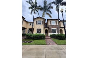 9239 Sw 227th St #4, Cutler Bay