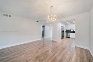 8901 S Hollybrook Blvd APT 109, Pembroke Pines, FL 33025, - MLS#A11834046
