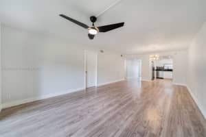 8901 S Hollybrook Blvd APT 109, Pembroke Pines, FL 33025, - MLS#A11834046